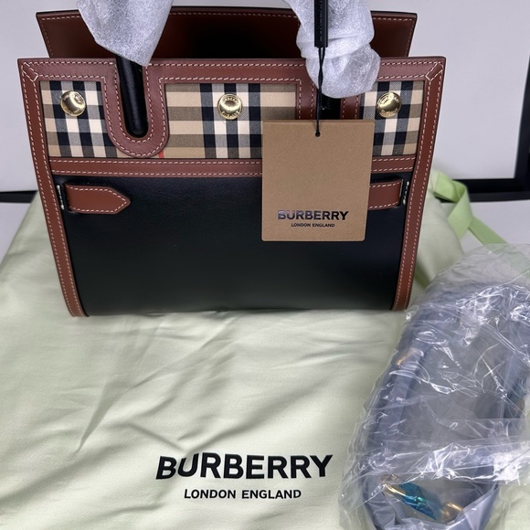 BURBERRY Logo Vintage Check Black Leather Small Title Crossbody Shoulder Handbag - Picture 7 of 16